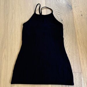 Lululemon high neck tank size 4